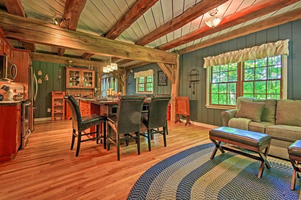 Вилла Bear'S Eye View - Mountain Retreat W/ Hot Tub! Acme Экстерьер фото